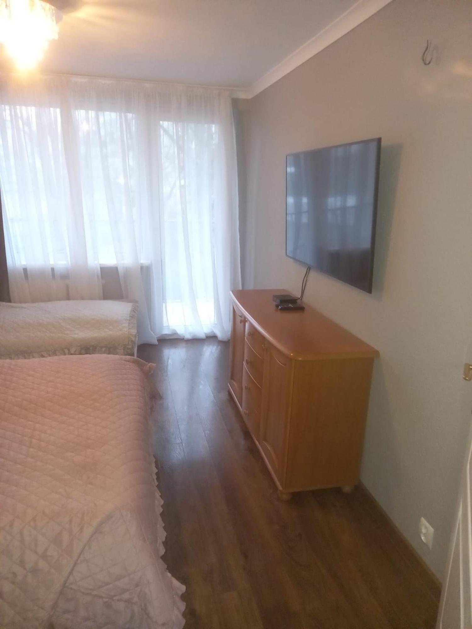 Apartament Blisko Centrum Miasta เจโลนากูรา ภายนอก รูปภาพ